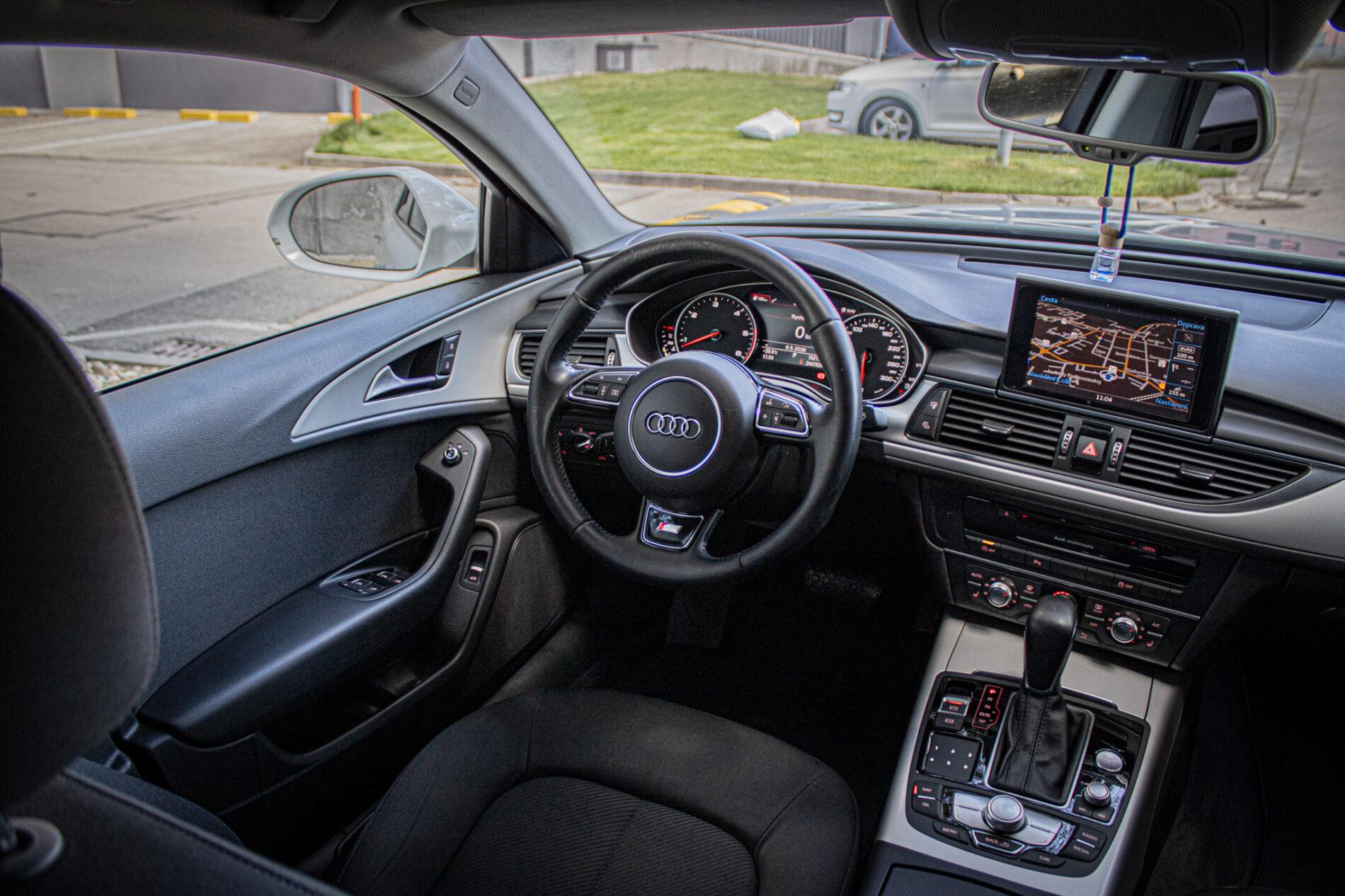 2016 AUDI A6, bílá sedan, 244 763 km