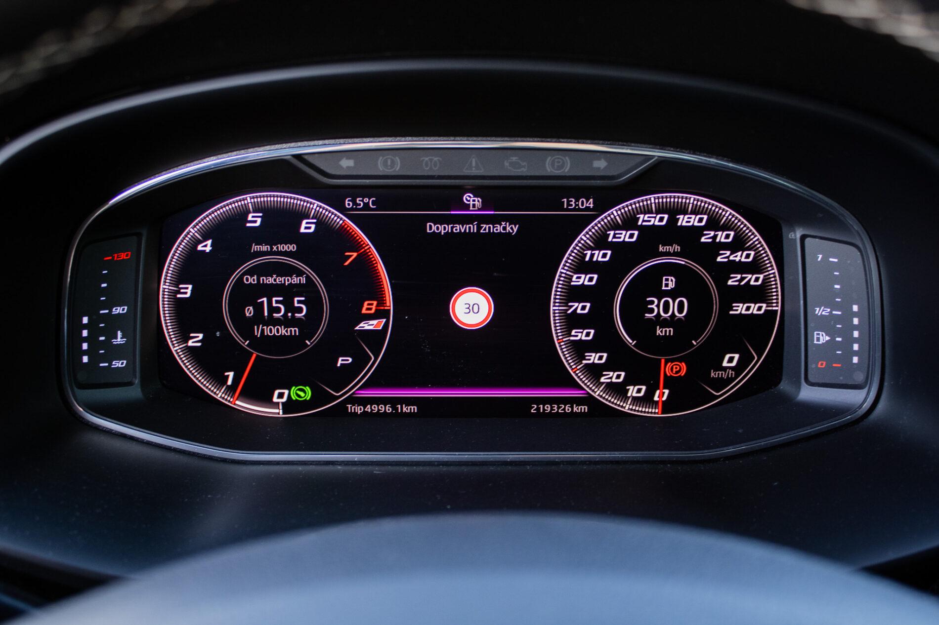 2018 Seat Leon Cupra, černá kombi, 219 326 km