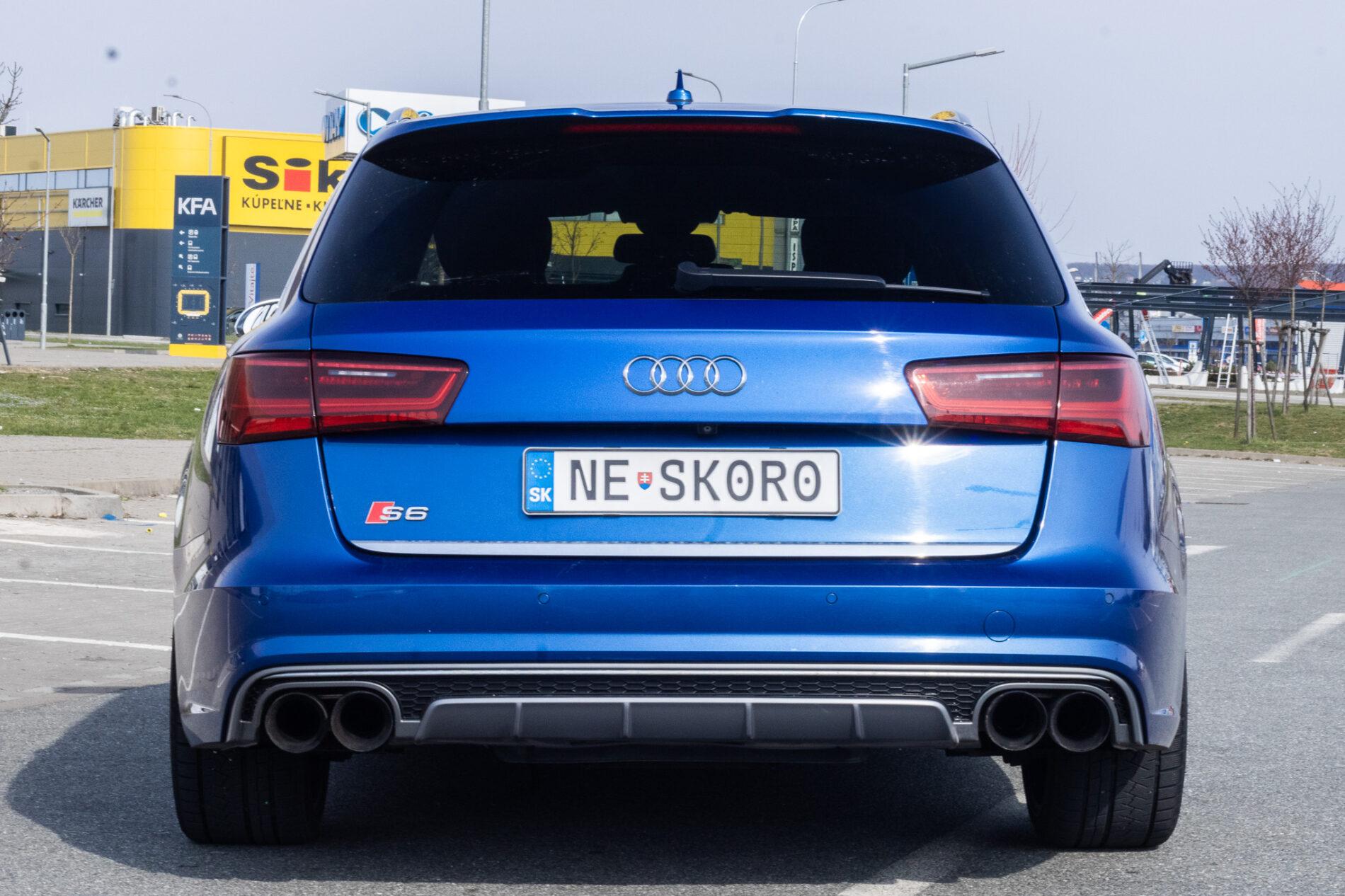 2015 AUDI S6, modrá kombi, 264 543 km