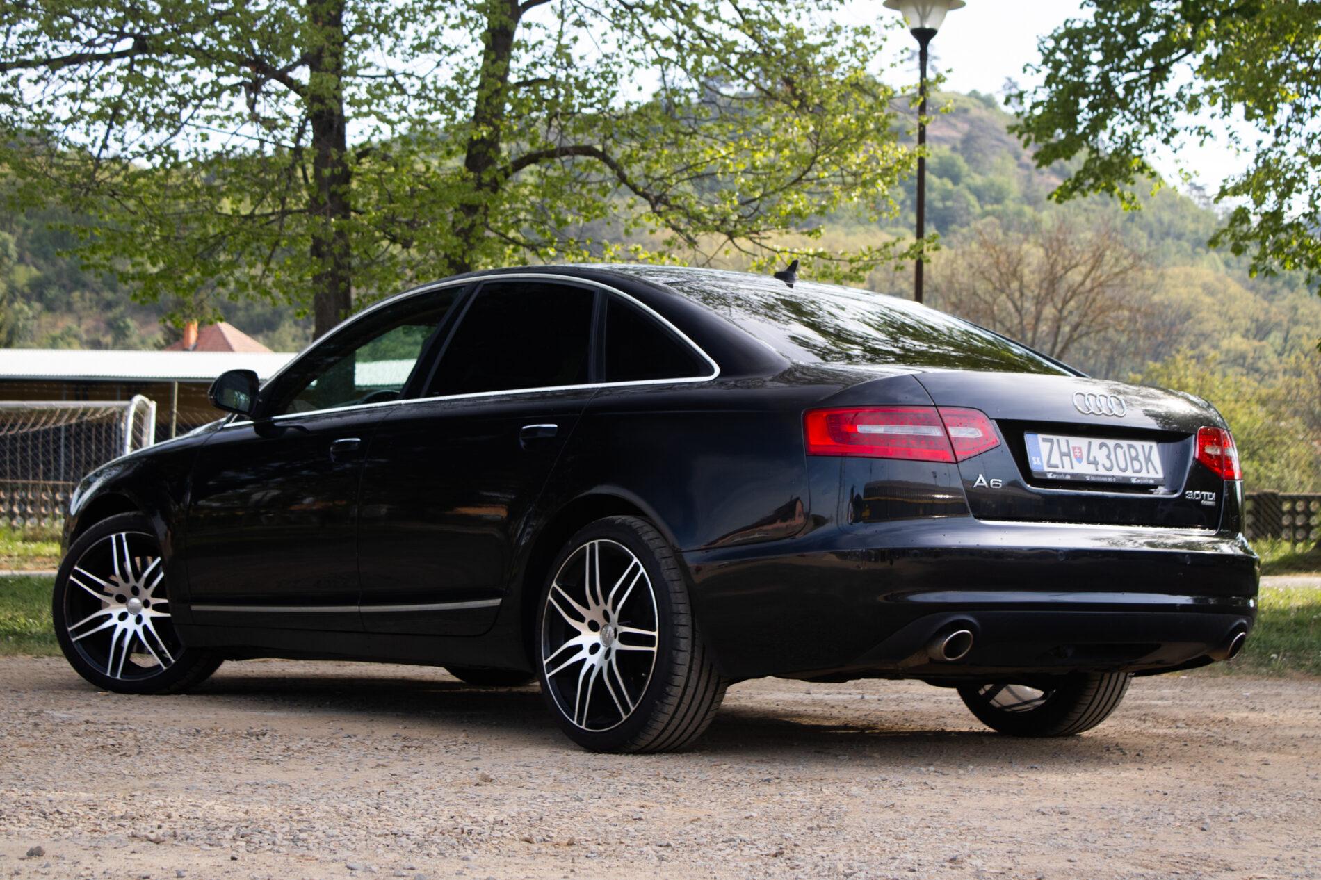 2009 AUDI A6, černá sedan, 268 281 km