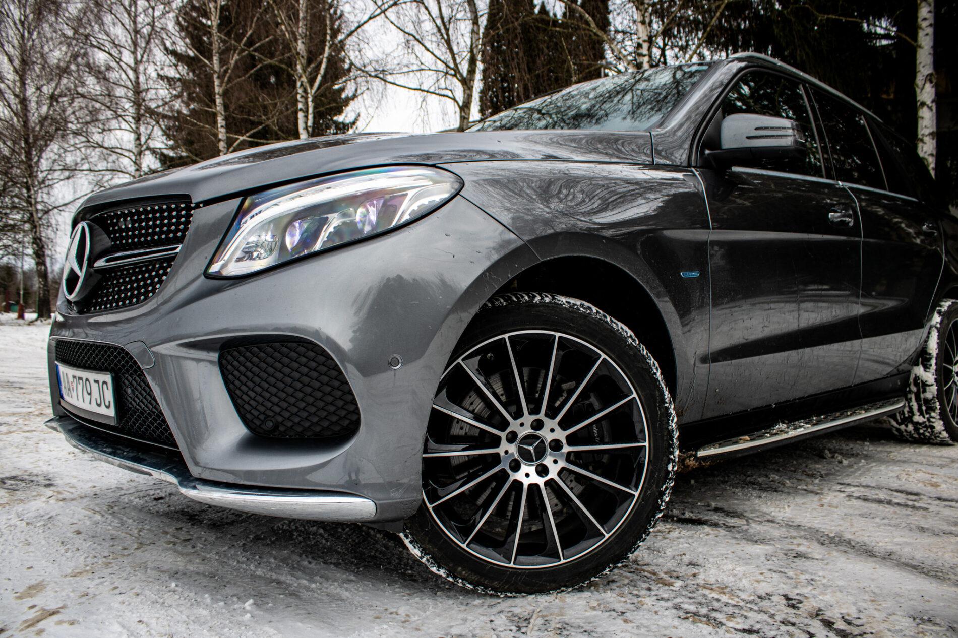 2018 Mercedes-Benz GLE 500e, šedá kombi, 71 352 km