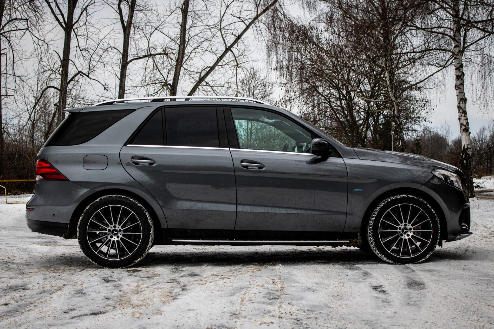 2018 Mercedes-Benz GLE 500e, šedá kombi, 71 352 km