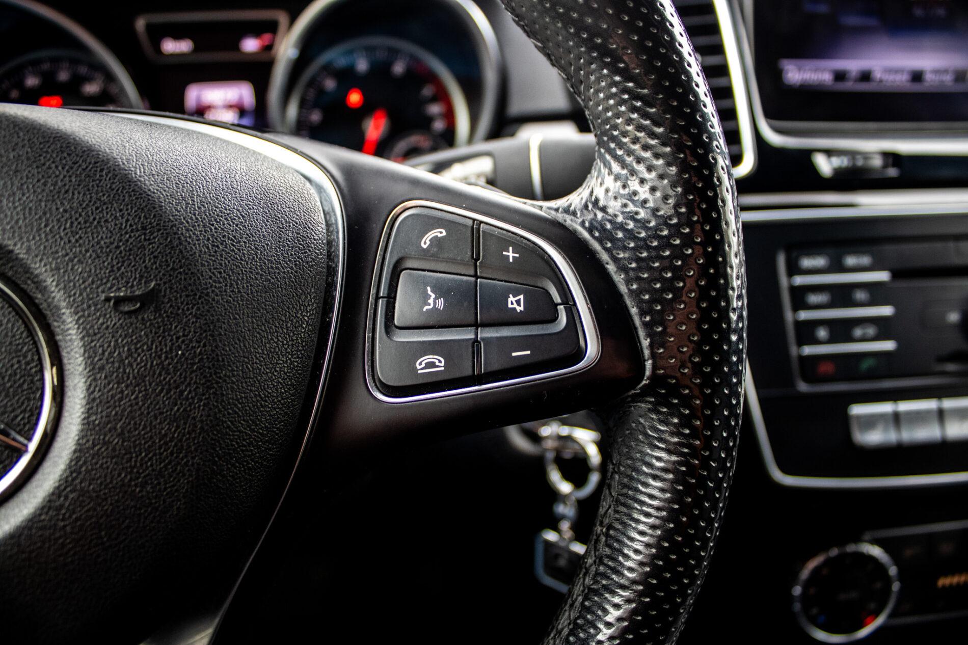 2018 Mercedes-Benz GLE 500e, šedá kombi, 71 352 km
