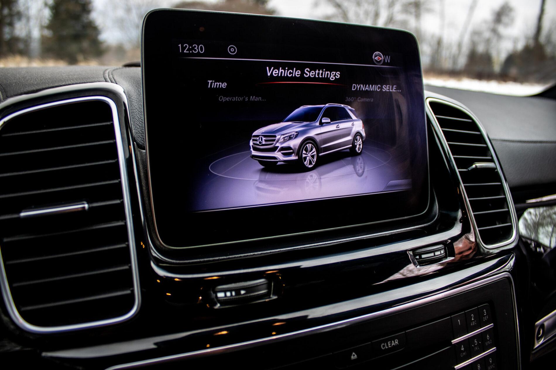 2018 Mercedes-Benz GLE 500e, šedá kombi, 71 352 km
