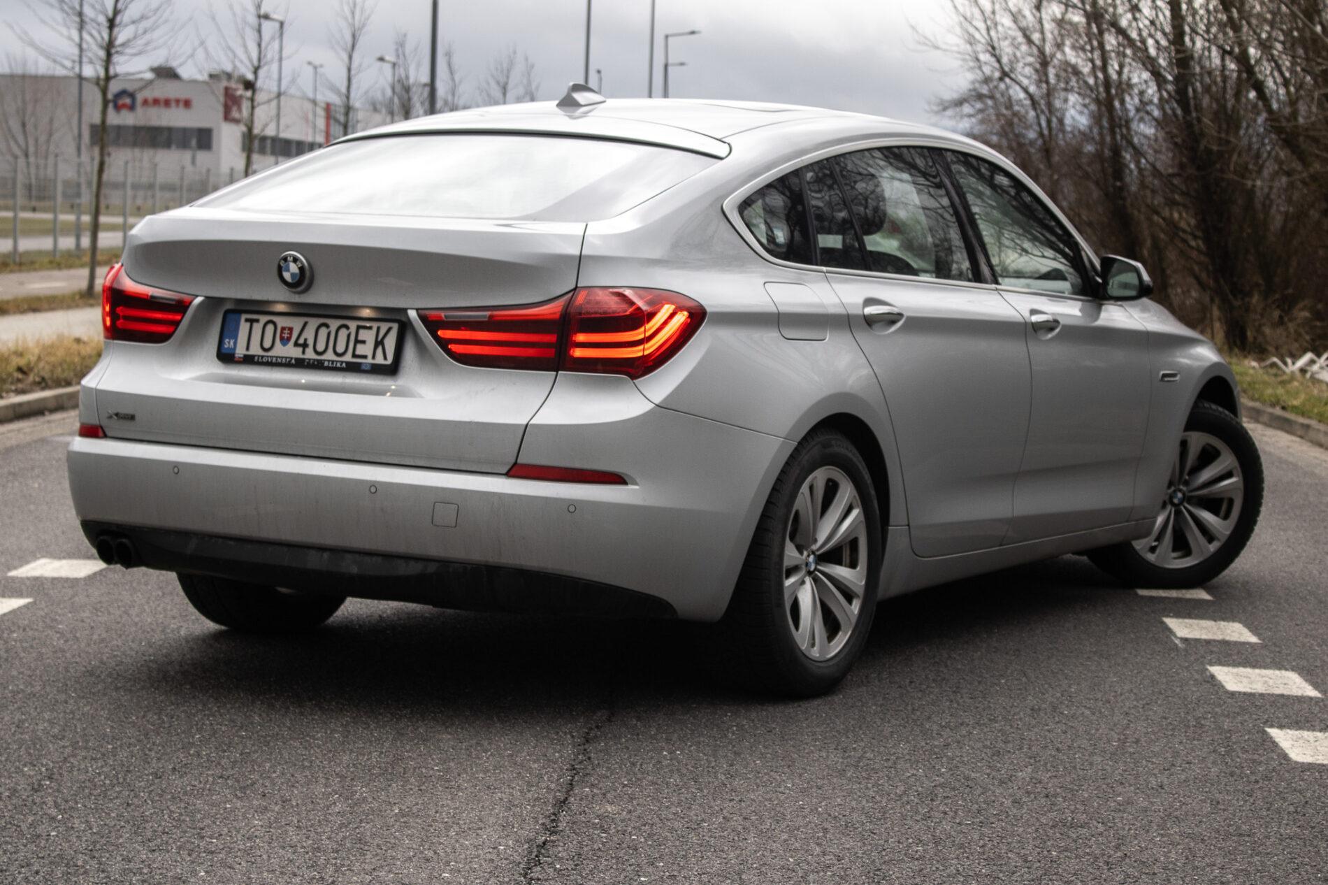 2015 BMW 530d, šedá sedan, 333 147 km