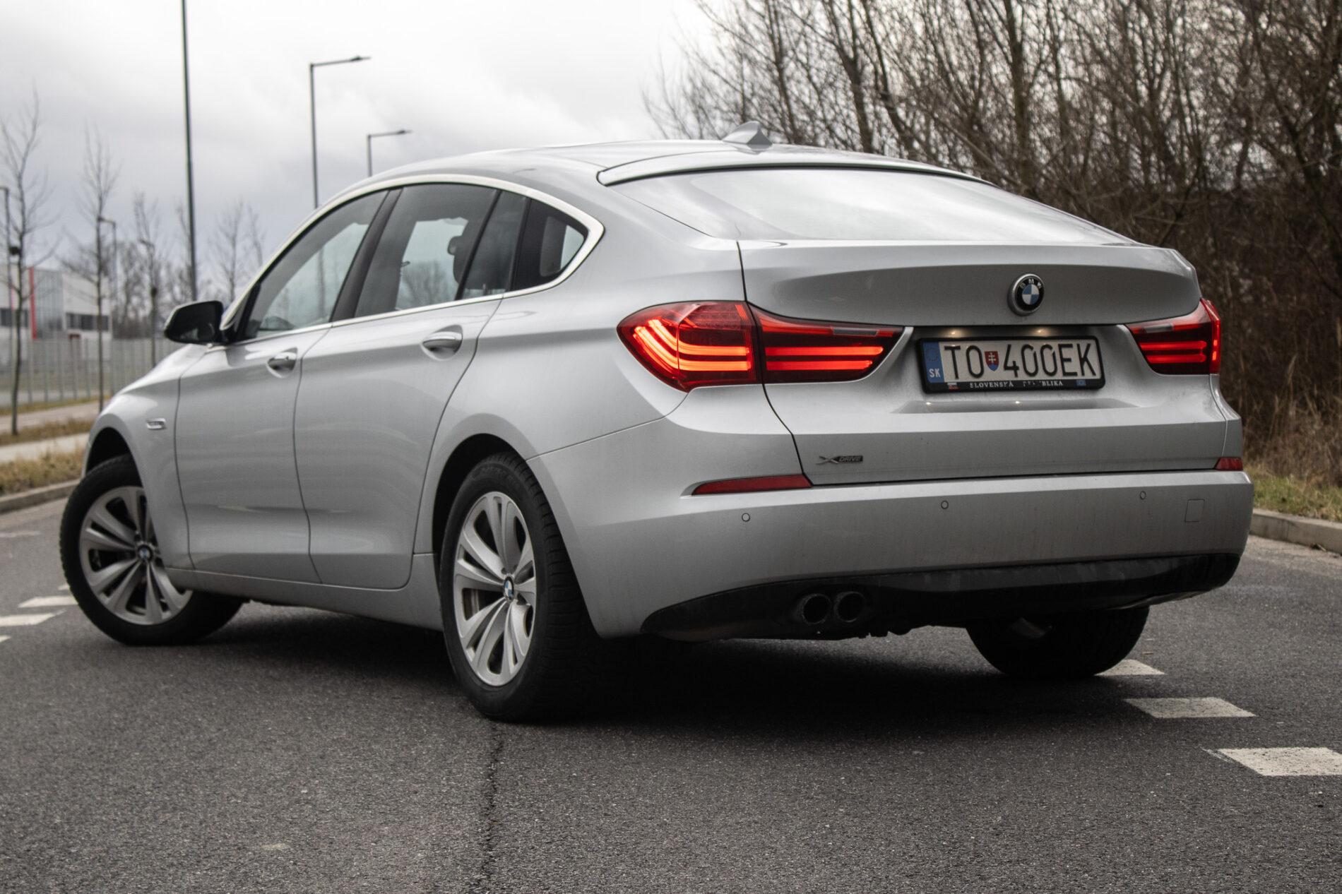 2015 BMW 530d, šedá sedan, 333 147 km