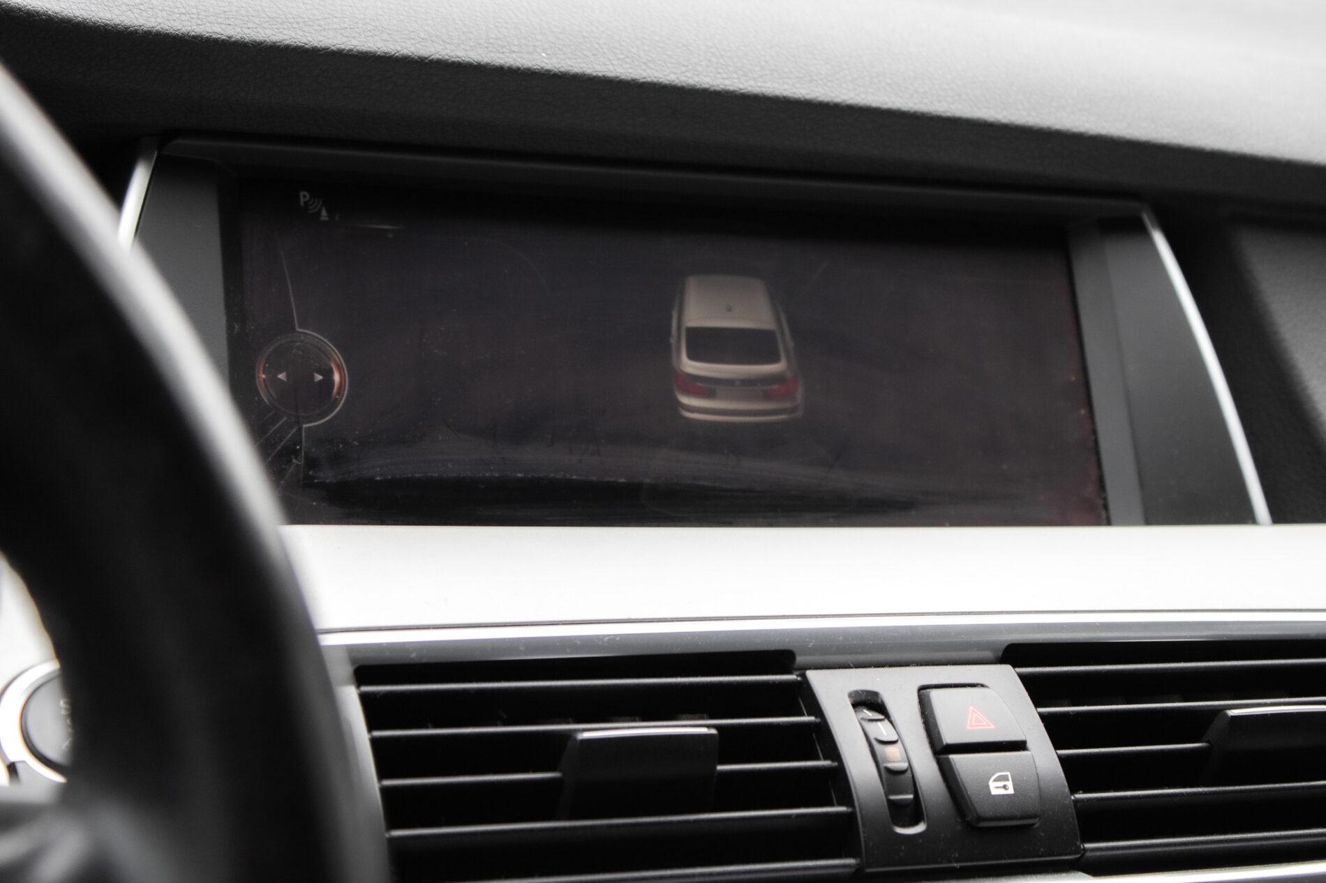 2015 BMW 530d, šedá sedan, 333 147 km