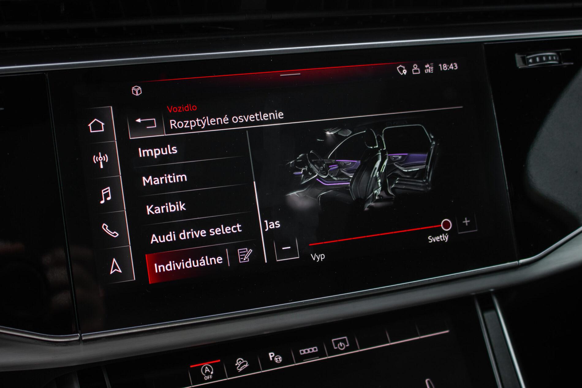 2022 AUDI SQ7, černá suv, 72 106 km