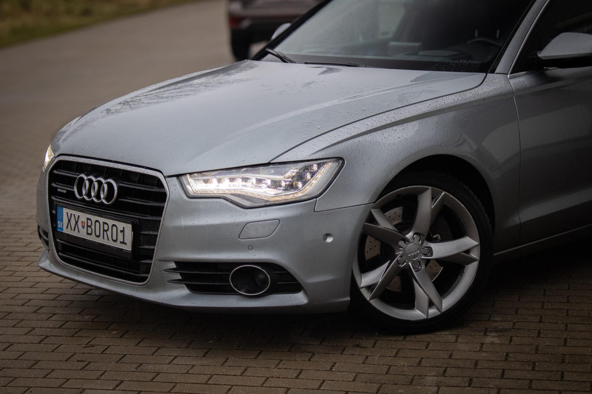 2011 AUDI A6, šedá sedan, 302 428 km