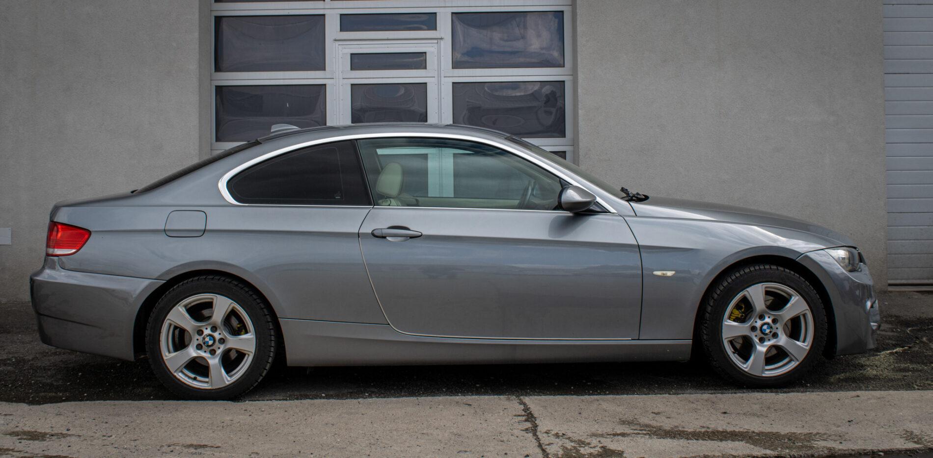 2008 BMW 325i, šedá kupé, 287 630 km