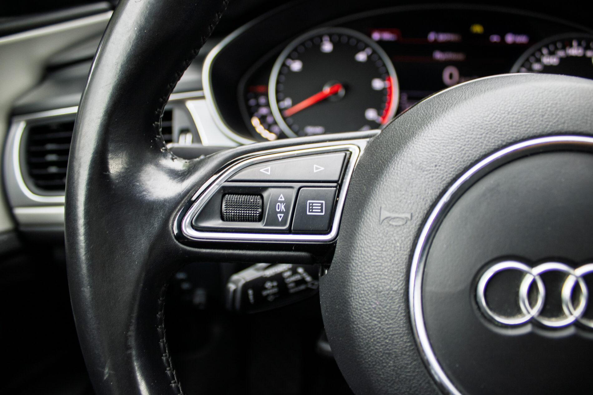 2016 AUDI A6, modrá sedan, 273 541 km