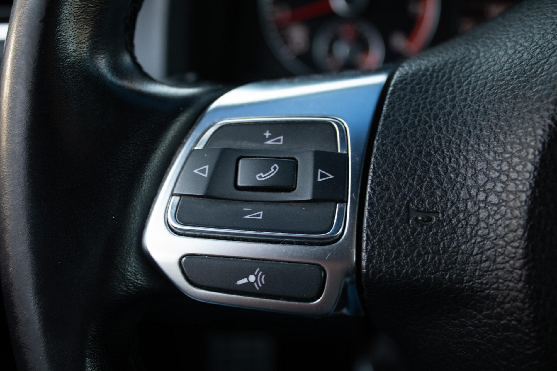 2010 Volkswagen Scirocco, zelená kupé, 144 946 km