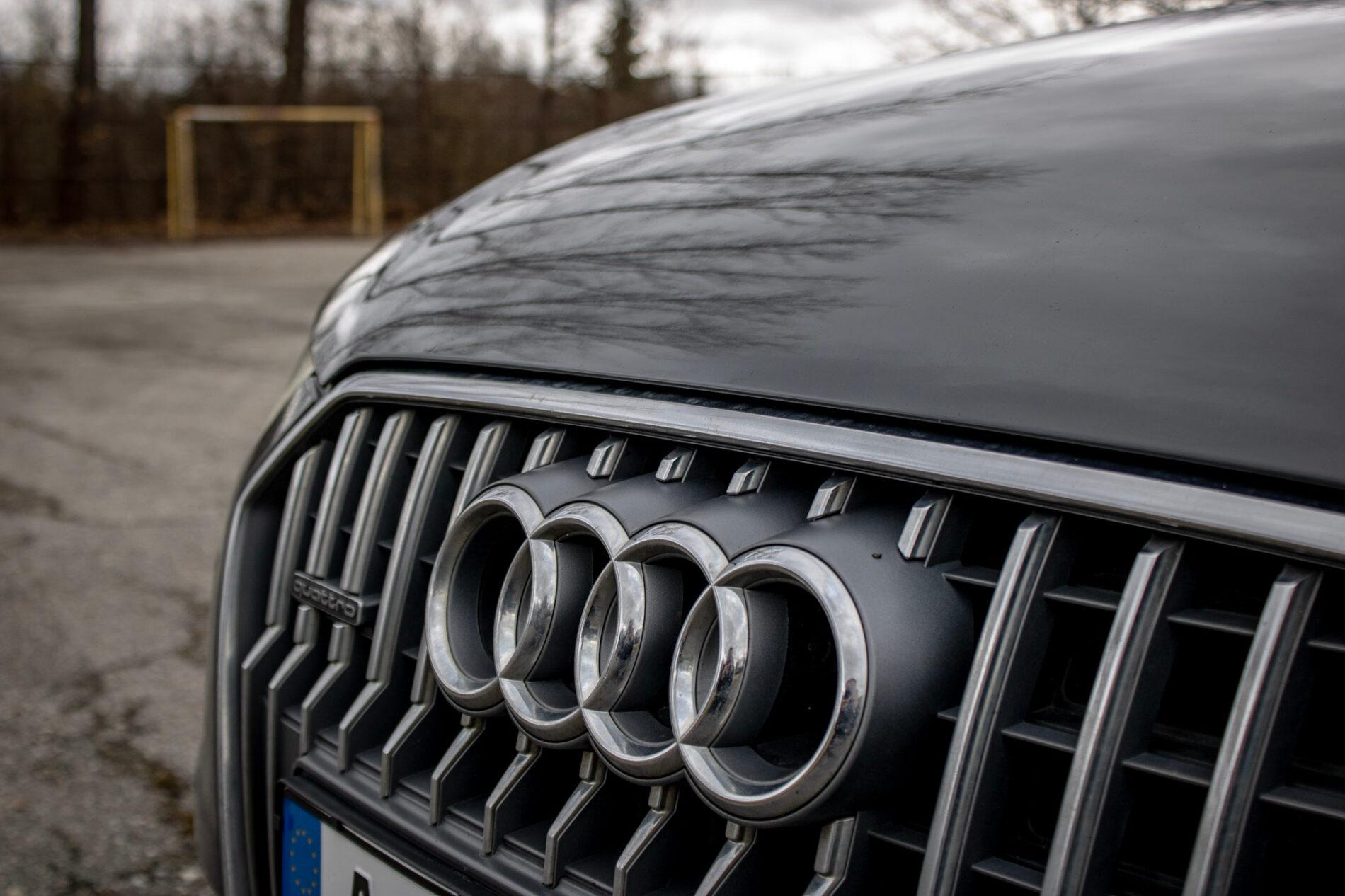 2018 AUDI A6, šedá kombi, 230 389 km