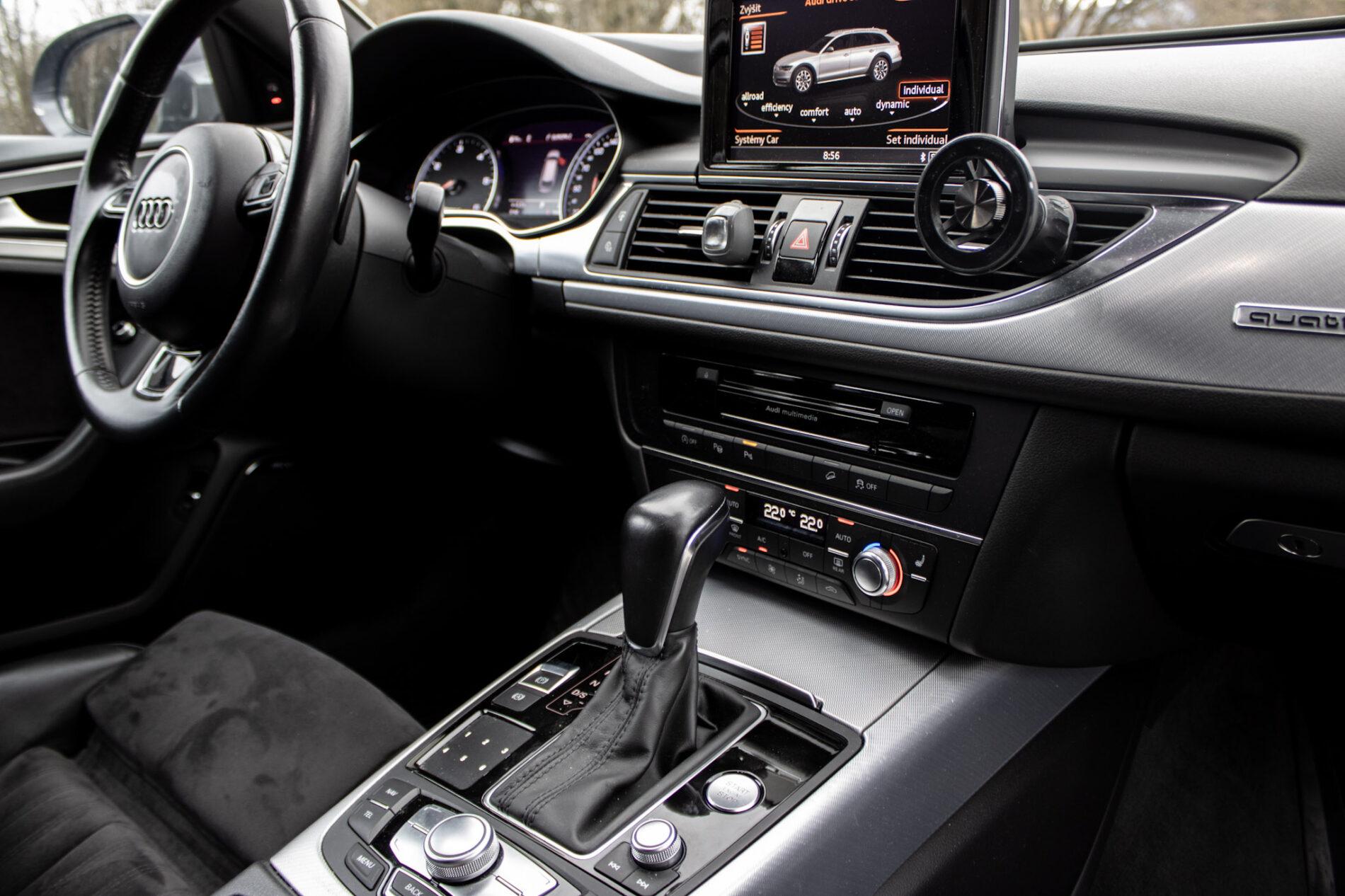 2018 AUDI A6, šedá kombi, 230 389 km