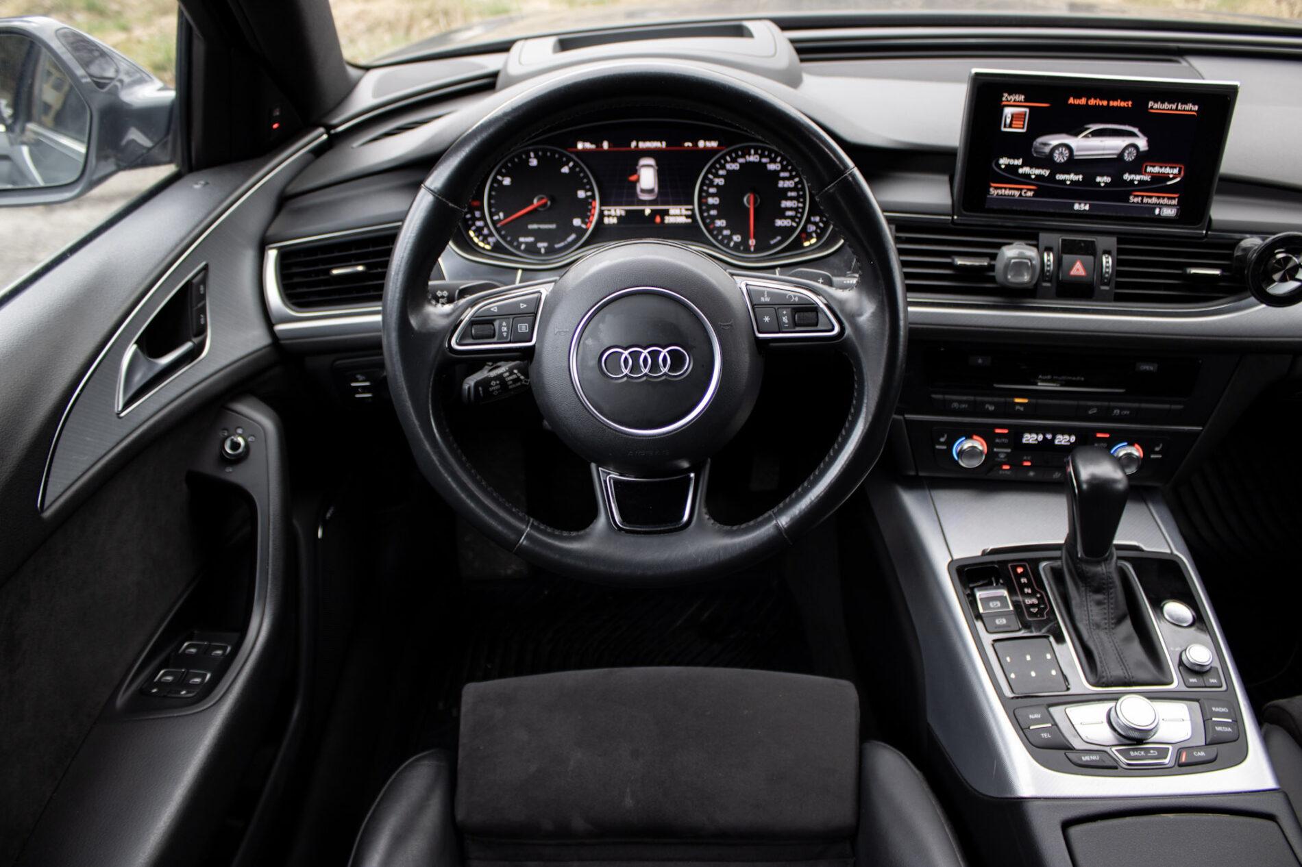 2018 AUDI A6, šedá kombi, 230 389 km