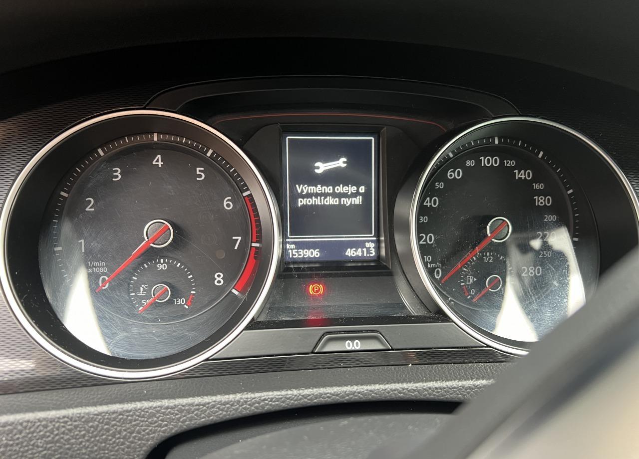 2015 Volkswagen Golf GTI Perfomance, černá hatchback, 156 000 km