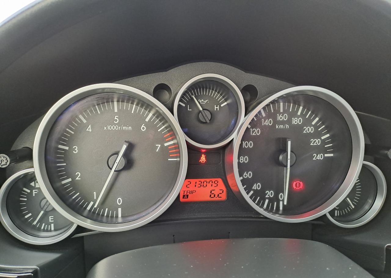 2007 Mazda MX-5 (NC), šedá kabriolet, 213 200 km