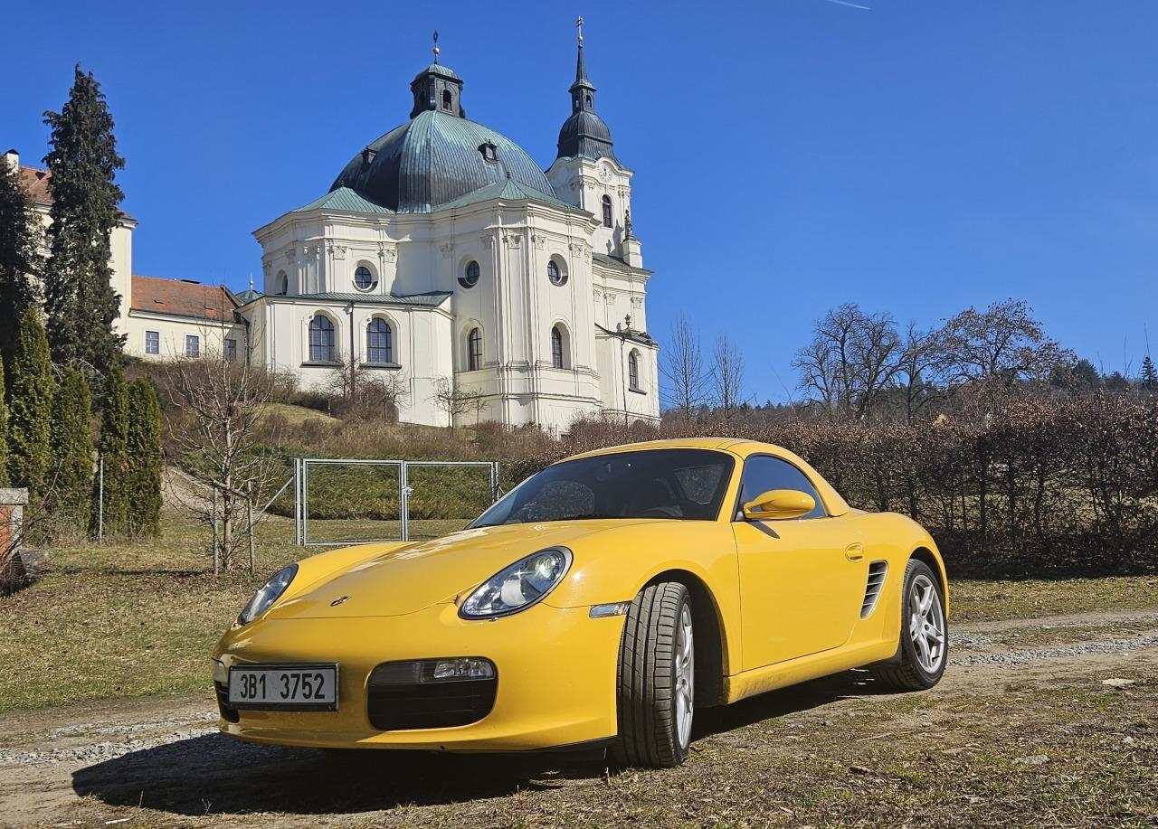 2007 Porsche Boxster, žlutá kabriolet, 55 000 km