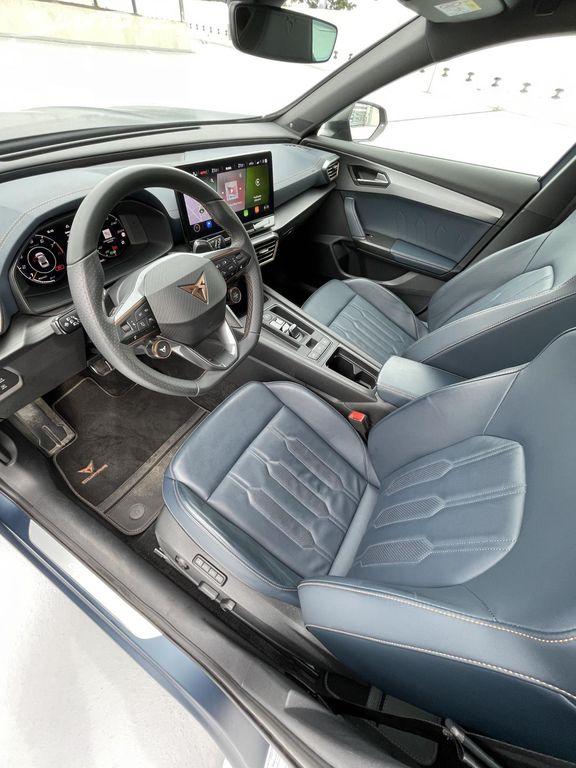 2022 Cupra Formentor VZ5, tmavě modrá hatchback, 51 000 km