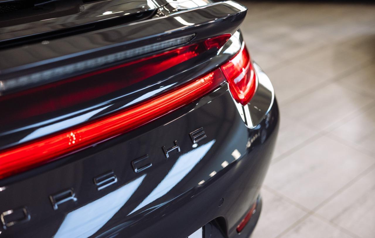 2014 Porsche 991 Carrera 4S 50th Anniv., šedá kupé, 83 820 km