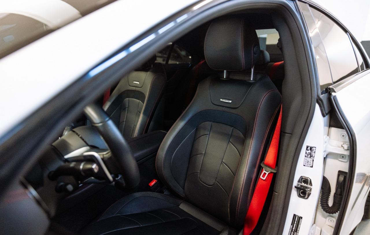 2022 Mercedes-Benz CLS 53 AMG, bílá sedan, 118 000 km