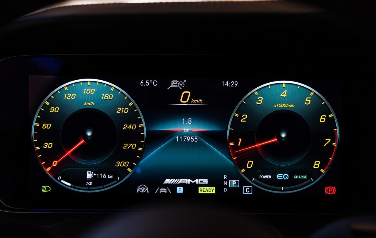 2022 Mercedes-Benz CLS 53 AMG, bílá sedan, 118 000 km