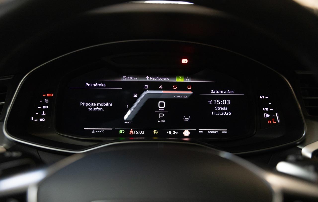 2022 AUDI S6, šedá kombi, 45 300 km