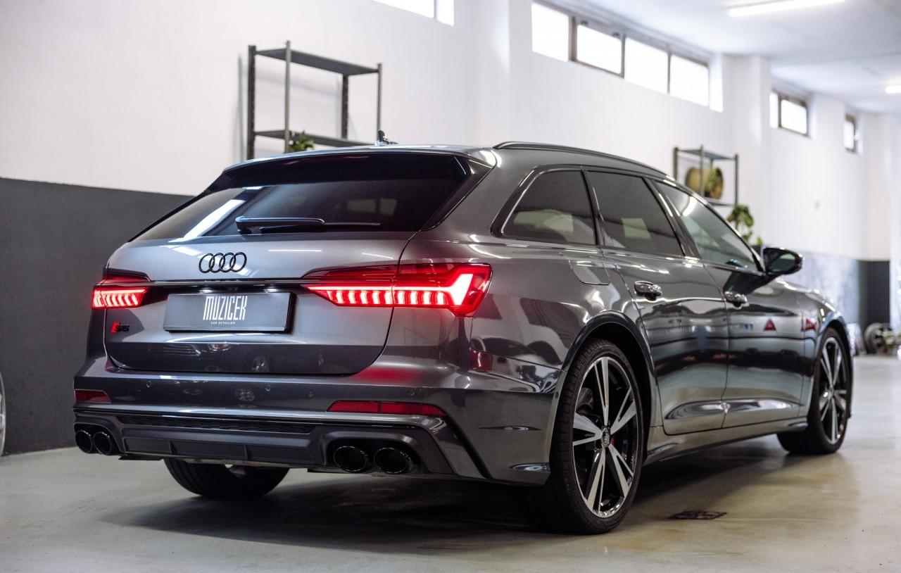 2022 AUDI S6, šedá kombi, 45 300 km