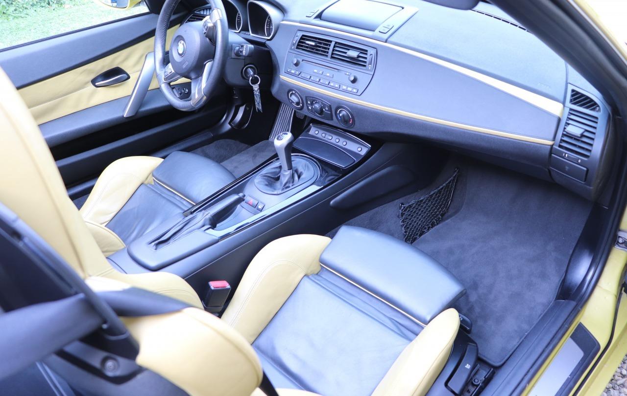 2006 BMW Z4, žlutá kabriolet, 44 256 km