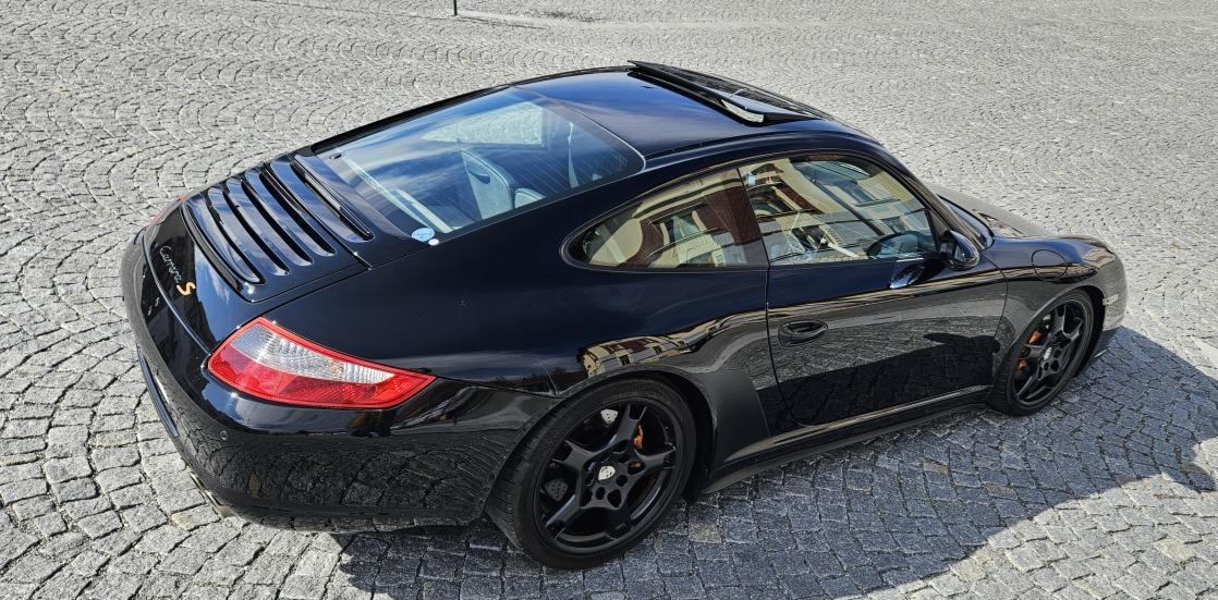 2006 Porsche 997 Carrera S, černá kupé, 125 000 km