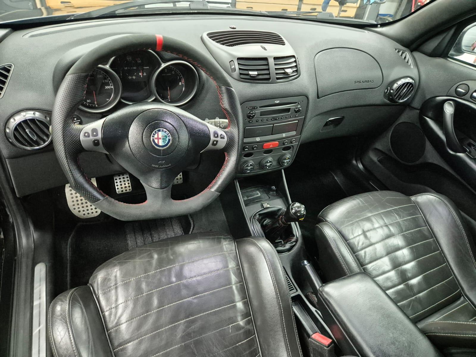 2003 Alfa Romeo 147GTA, černá hatchback, 111 000 km