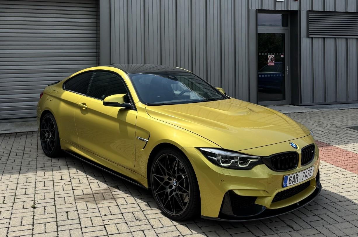 2017 BMW M4, žlutá kupé, 141 000 km