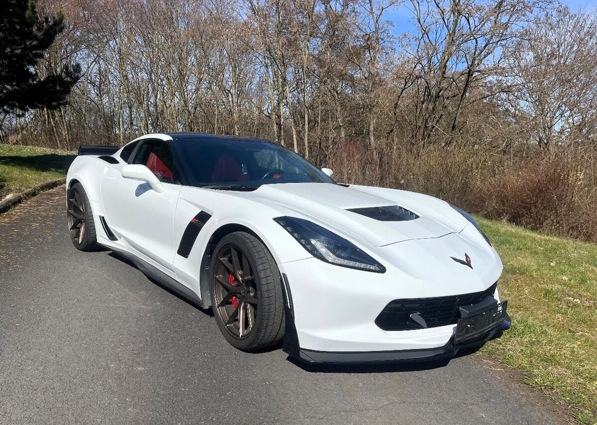 2016 Chevrolet Corvette Z06, bílá kupé, 47 800 km