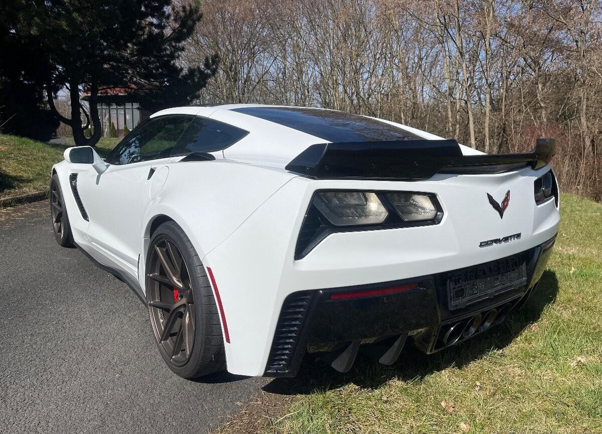 2016 Chevrolet Corvette Z06, bílá kupé, 47 800 km