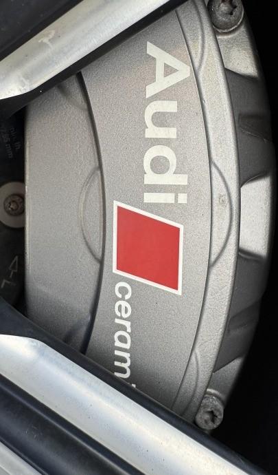 2018 AUDI RS4, šedá kombi, 118 000 km