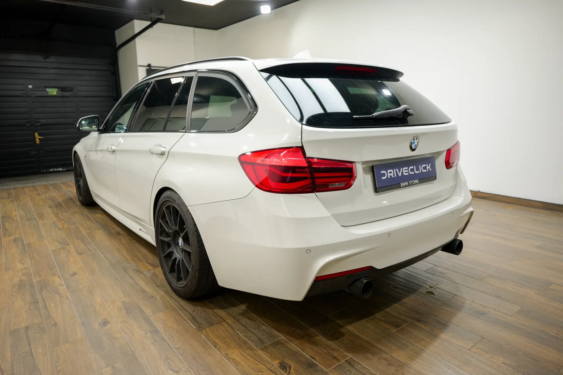2017 BMW 340i Stage 3 - 418kW, bílá kombi, 85 000 km