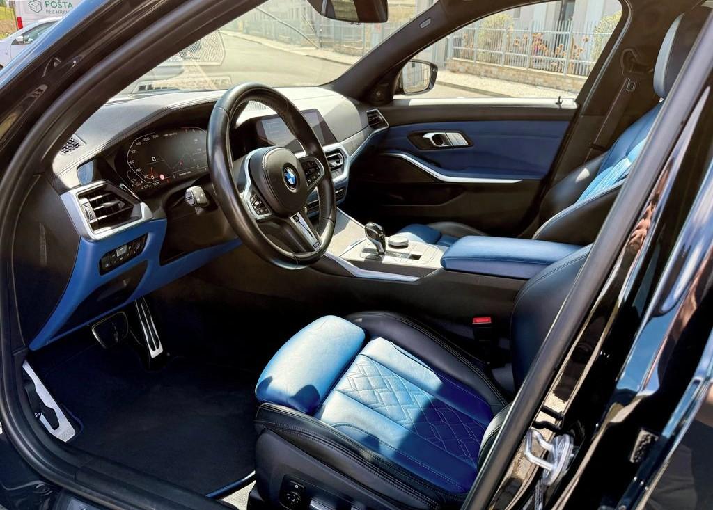 2020 BMW M340i, černá sedan, 101 316 km